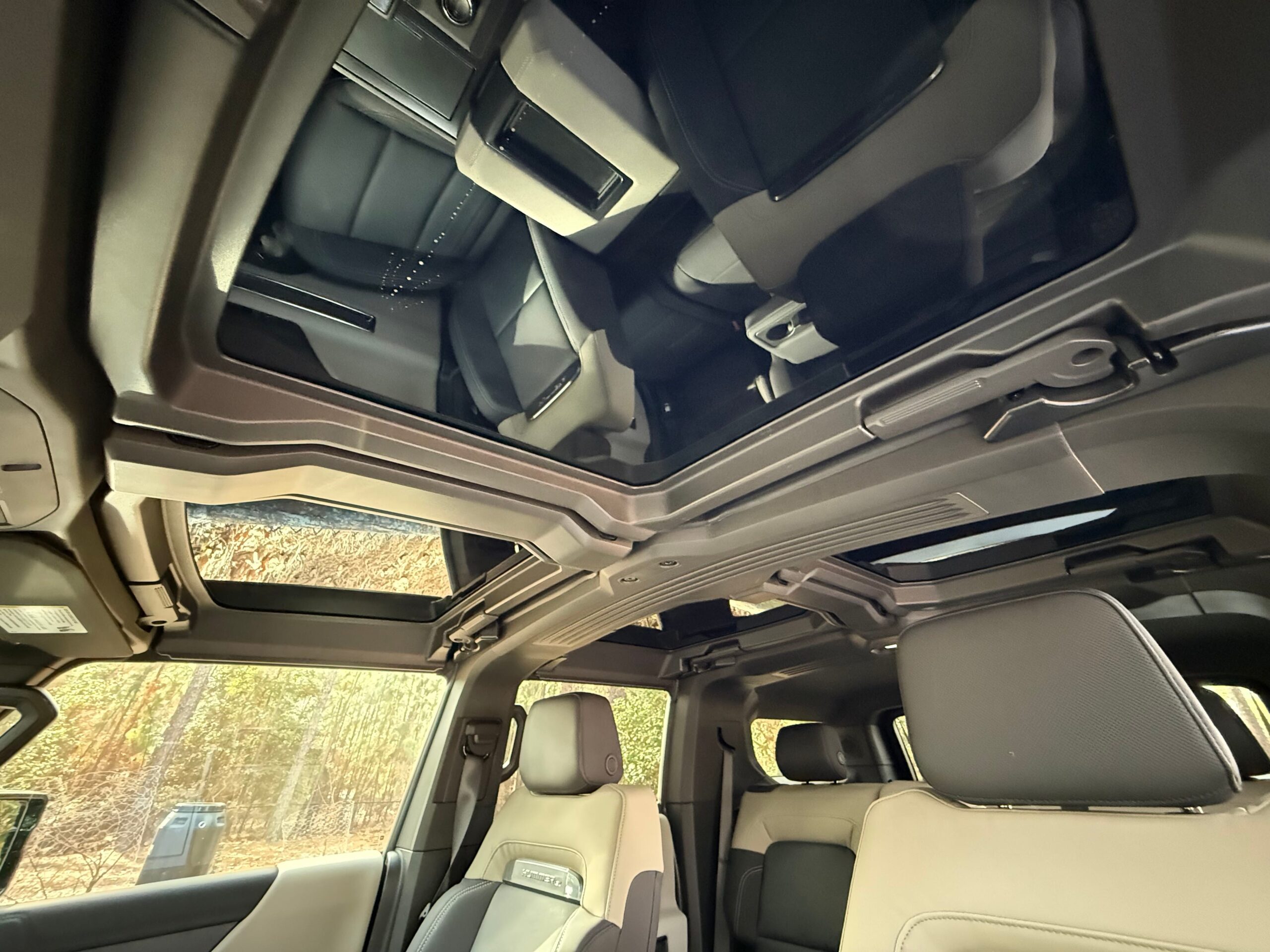 П’ять цікавих речей про позашляховик GMC Hummer EV 2026 року