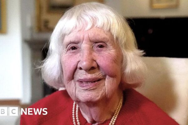 Найстарішою жертвою скандалу в поштовому відділенні став OBE