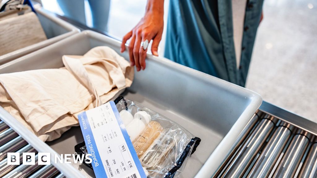 Хітроу скасовує ліміт контейнера для рідини на 100 мл