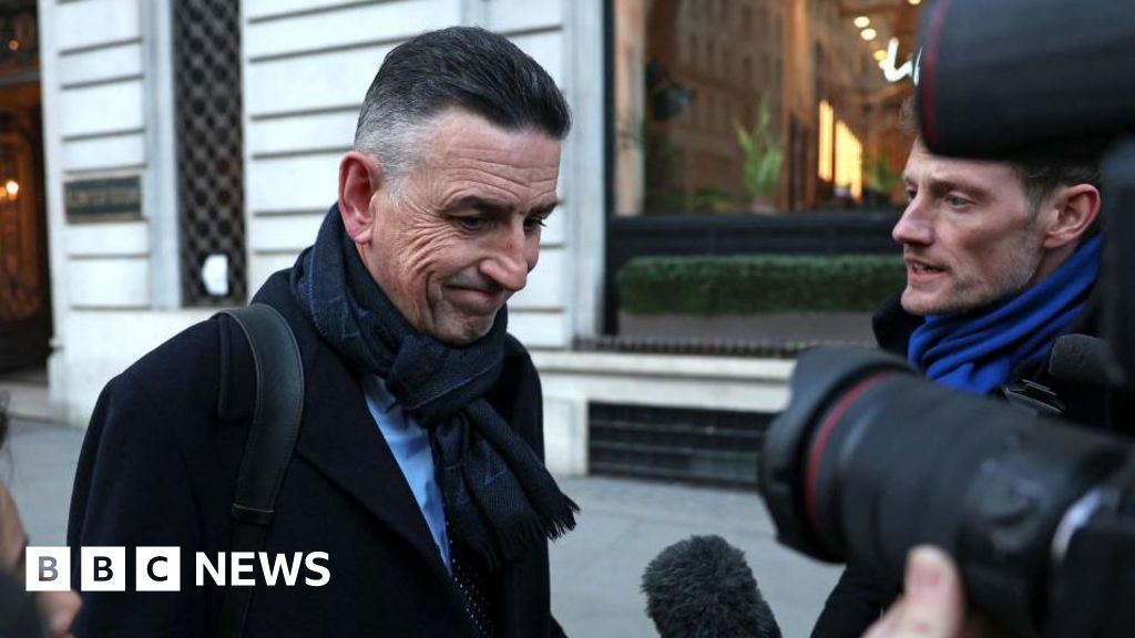 Керівник скандальної фірми Fujitsu, що займається ІТ-скандалом, йде у відставку