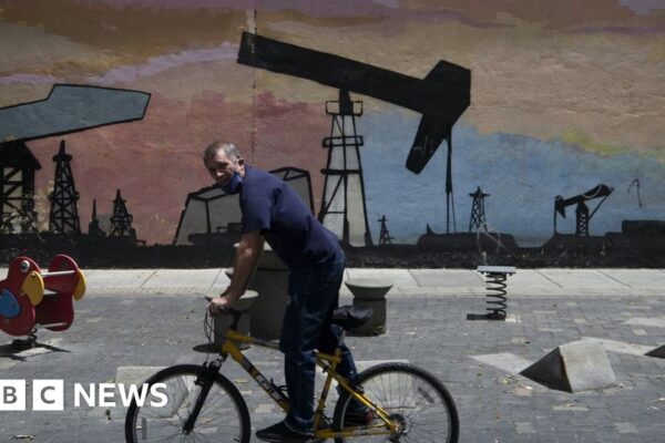 Трамп хоче венесуельську нафту. Чи спрацює його план?