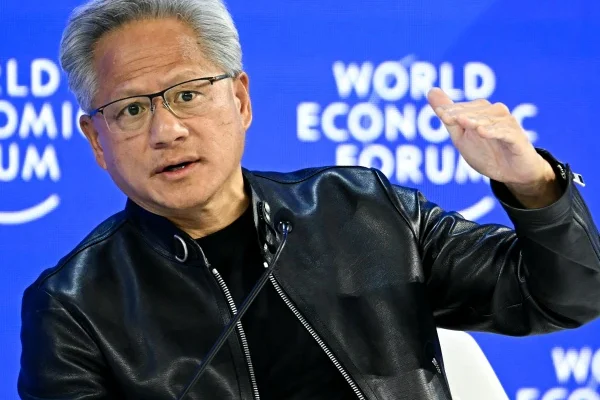 Генеральний директор Nvidia заперечує розрив з OpenAI, планує «величезні» інвестиції