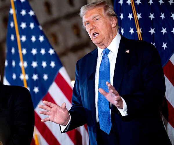 Трамп прогнозує 100 тисяч Dow до кінця президентства