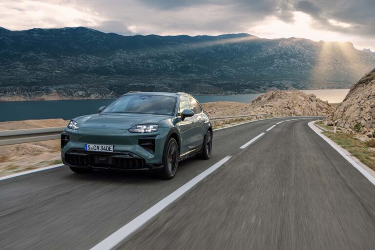 Перша поїздка: 2026 Porsche Cayenne Turbo Electric