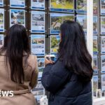 За словами Галіфакса, середня ціна будинку вперше перевищила 300 000 фунтів стерлінгів