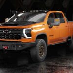 Chevy Silverado HD ZR2 Bison від AEV неможливо пропустити в Tangier Orange