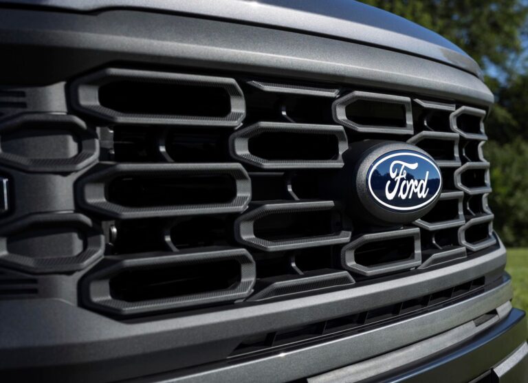 Ford планує випустити 5 нових моделей вартістю менше 40 000 доларів до 2030 року