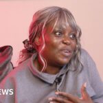 Люди, які перенесли інсульт, випробовують нову технологію вдома: «Це повернуло мені свободу»