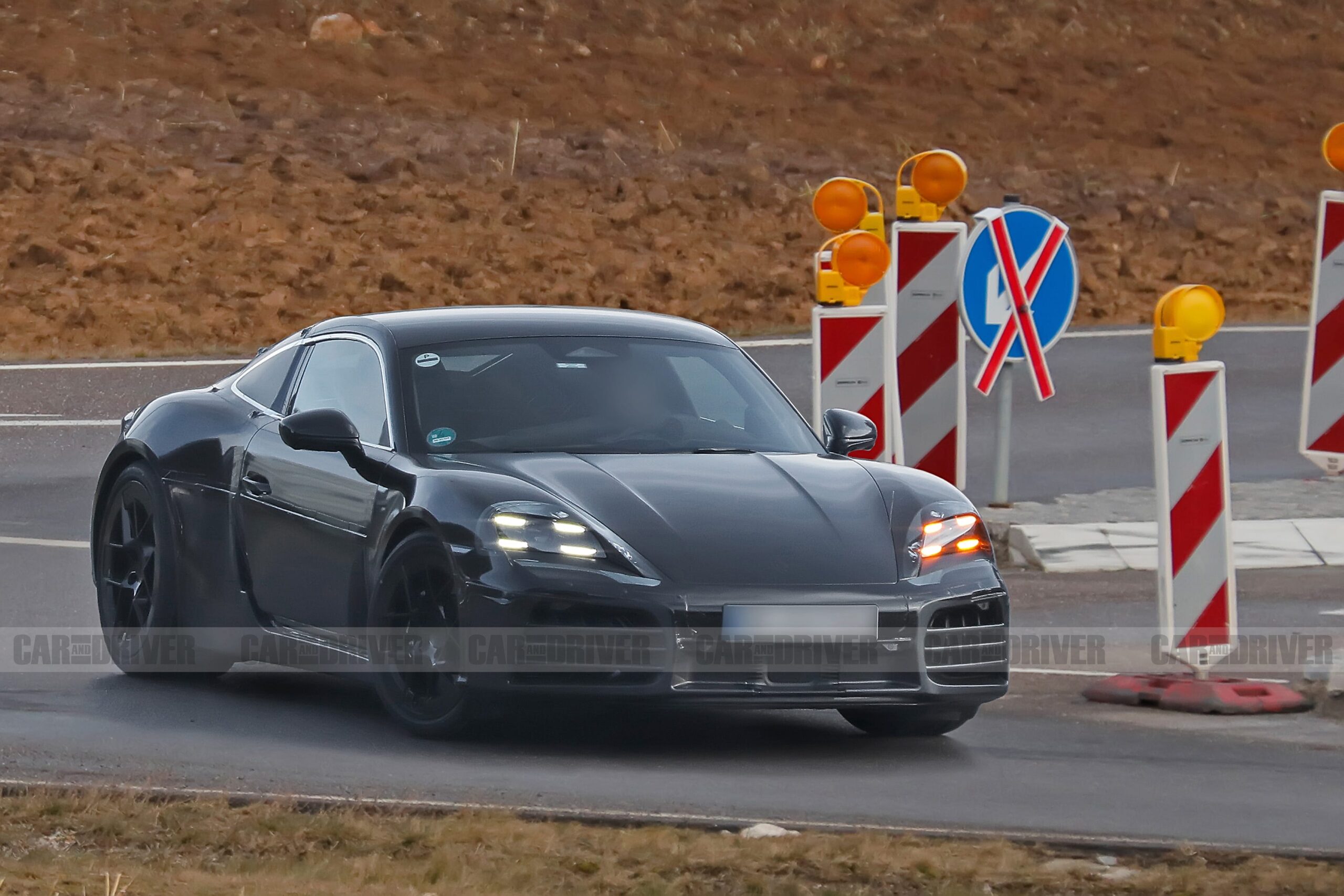 Porsche може відмовитися від нових електромобілів Boxster і Cayman до їх появи