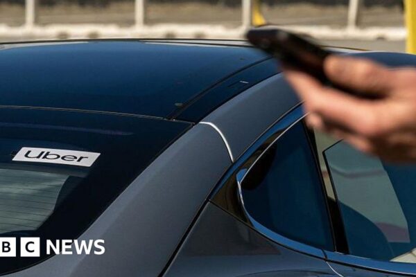 Uber зобов'язали виплатити 8,5 мільйонів доларів за заяву про зґвалтування водієм пасажирки