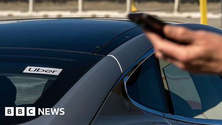 Uber зобов’язали виплатити 8,5 мільйонів доларів за заяву про зґвалтування водієм пасажирки